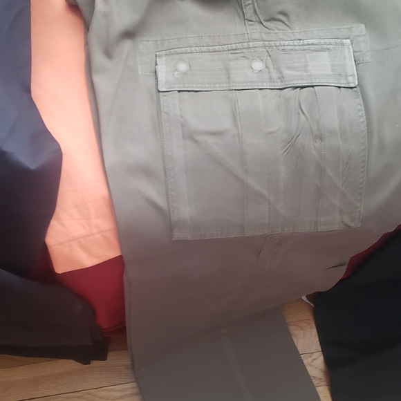 Mens khakis and Chino pants - Picture 11 of 13